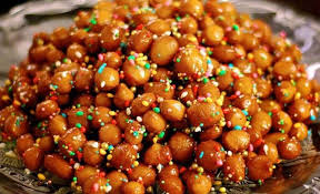 Want to take a whack at making some yummy honey balls? Struffoli Tipici Dolci Natalizi Napoletani Roma