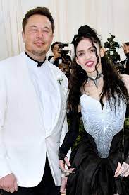 Tesla founder elon musk and musician claire boucher, stage name grimes, welcomed their first child on monday. Elon Musk Grimes Das Bedeutet Der Seltsame Babyname Gala De