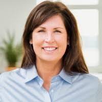 Kerri Tuttle's Instagram, Twitter & Facebook