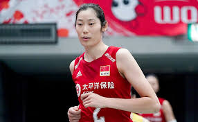 Jul 17, 2021 · 女排核心朱婷状态已经下滑？球迷给出答案，且大局已定。网友热议一针见血地指出：朱婷应该是手腕受伤，没有痊愈，不敢太发力。朱婷手腕伤，扣球降一个档次，中国女排核心刘晏含加上张常宁、龚翔宇，刘晓彤、栗瑶，郎平做决定让刘晏含当中国女排队长，不然东京 æœ±å©·å«å†•ä¸–ç•Œæ¯mvp æ€»åˆ†178åˆ† éƒŽå¹³éƒ½æœªåšåˆ°è¿‡ ä¸‡ç»´è¯»è€…ç½'