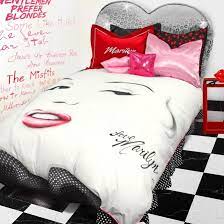 Marilyn Monroe Theme Room Marilyn Monroe Bedroom Marilyn Monroe Room Marilyn Monroe Decor