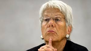 Within the united nations system, she is a former chief prosecutor of two united nations international criminal tribunals. Carla Del Ponte Man Muss Die Machtigen Nerven Zeit Online