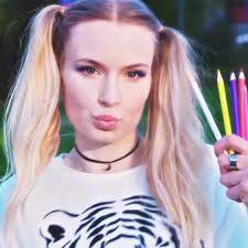 Nostalgic Memories Captured with Sara Beauty Corner