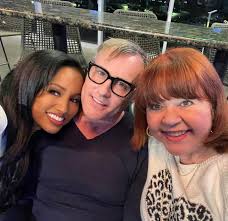 Just love these two! @darbopatrika @11turkey #queencityfun #dool  #weekendvibes #topgolf #soapoperastars