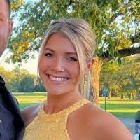 Kristi Tew's Instagram, Twitter & Facebook