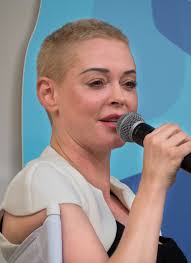 Her parents returned the united states when she was 10 years old and her parents divorced subsequently and rose mcgowan stayed with her dad. Rose Mcgowan Wikipedia