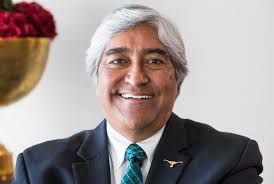 Richard Casarez's Instagram, Twitter & Facebook