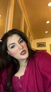 Laiba Butt (@laibaa_butt00)'s videos with aa