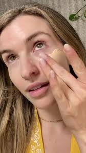 SO fresh + glowy!✨ Watch how Jen Crimmins from tarte cosmetics gets fresh &  glowy summer makeup!☀🌴🤍 You can shop her entire look at the Q, here:  https://qvc.co/tartesummerlook, See more summer ...