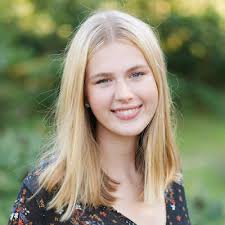 Allison Quist's Instagram, Twitter & Facebook