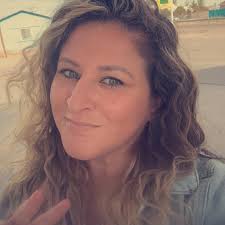 Who can recommend a house cleaner in the Georgetown area?