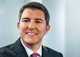 G E S C H Ä F T S B E R I C H T 2 0 1 5