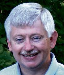 Two board veterans vie for 12th