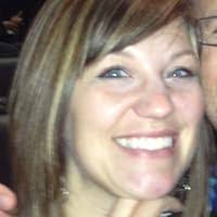 Surrender the Past (Loring-Abbott, #1) by Elizabeth Johns