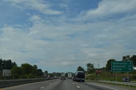 How far is it from tennessee (tn) to virginia (va)? I 77 North I 81 South Fort Chiswell To Wytheville Aaroads Virginia