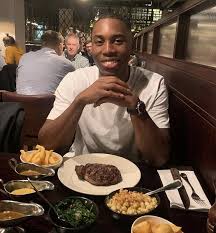 Like most of love island's contestants, aaron is super active on social media, and in particular shares lots on his instagram @aaronfranciis. Aaron Francis Love Island Meet The 24 Year Old Model And Events Host