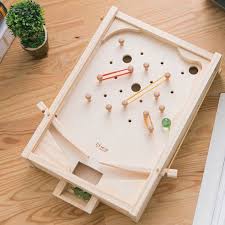 Diy Wooden Pinball Machine In Color Wooden Diy Woodworking Toys Cool Wood Projects