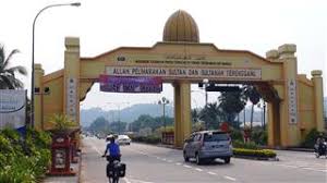 Kuala terengganu gps coordinates latitude/ longitude: Cycling Malaysia S East Coast From Kuantan To Kota Bahru