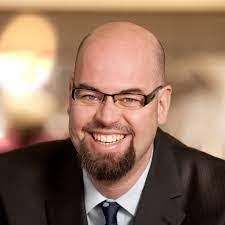 Michael Winterfeld's Instagram, Twitter & Facebook