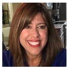 Arianna Boyer's Instagram, Twitter & Facebook