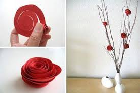 Check spelling or type a new query. Un Florero Con Ramas Y Flores De Papel