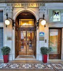 ¿buscas el hotel best western plus hotel genova? Top Hotels With A Bar In Sessarego Liguria It
