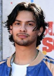 Aaron Oshiro's Instagram, Twitter & Facebook