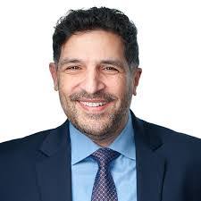 Steven Lien's Instagram, Twitter & Facebook