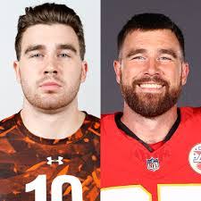 Pam Sampley's Instagram, Twitter & Facebook