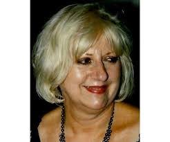 Arlene Redmond's Instagram, Twitter & Facebook