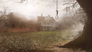 In the conjuring house, players will enter the game exploring a seemingly abandoned house that is consumed with demonic activity. The Conjuring House Brings Players Into Film Franchise S Famous Haunt The Conjuring House Brings Players Into Film Franchise S Famous Haunt