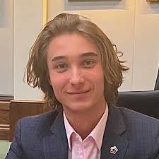 Dr. Leslie Harris Memorial University Alumni Association Scholarship