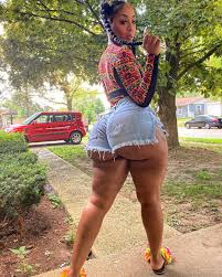 Miss Dridri - Free pics, galleries & more at Babepedia