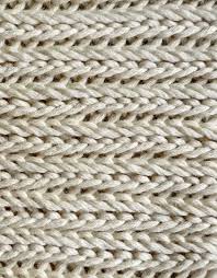 I've knit a beautiful herringbone stitch in the past, but was excited to find a simpler method! Big Herringbone Cowl Purl Soho