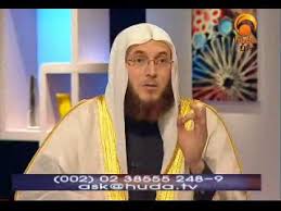 A long, loose garment covering the whole body from head to feet, worn in public by women in many muslim countries. Wearing Niqab For A Women Is Obligatory In Islam Youtube