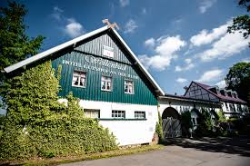 Giebelsaal, schwerte (gastspiel zur kleinkunstreihe). Hochzeit Gutshof Wellenbad Hochzeitsfotograf Schwerte