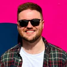 Jen Upton (JenUptonWrites@)