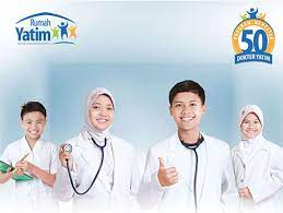 Jadi arsitek, dokter, tentara atau kapten kapal. 50 Yatim Siap Jadi Dokter