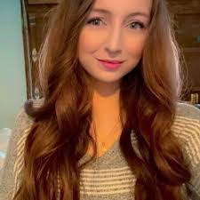 Kylie Moon's Instagram, Twitter & Facebook