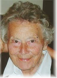 Genevieve S Busauskas Strykowski (1917-2005): homenaje de Find a Grave