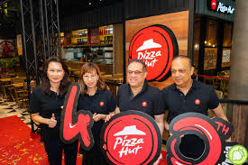 Enjoy the people's no.1 choice of pizza, only at pizza hut. Pizza Hut Opens 400th Store In Central I City Shah Alam Malaysian Foodie