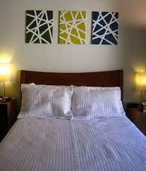 hele leuke schilderijen maken 1 plak papieren tape op het doek 2 schilder het doek 3 haal de tape eraf diy home decor home diy home