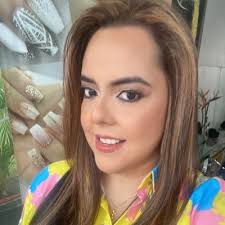 Elaine Cabrera (@CabreracElaine)