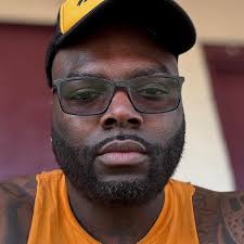 ICYMI: DTLR Teams Up With Starter On a Throwback NBA Jacket Collection  https://goo.gl/C8JwXY