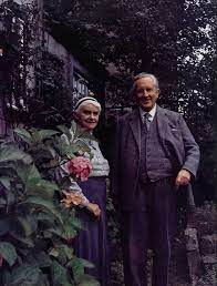 Also published as letters from father christmas ), the letters of. Edith Jrr Tolkien Tolkien Middle Earth Jrr Tolkien