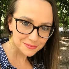 Cynthia Crabtree's Instagram, Twitter & Facebook