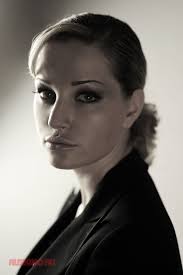 Трудно было бы только определиться с жанром, ведь жизнь этой удивительной женщины была необычной с самого. Mariya Maksakova Biografiya Filmografiya Fotografii Aktrisy