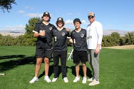 XAVIER COLLEGE PREPARATORY HIGH SCHOOL HOSTS SOLD OUT 15th ANNUAL GOLF  TOURNAMENT AT CLASSIC CLUB