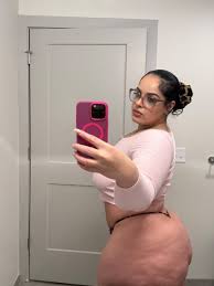 Mickeyy The Internet Freak 💕 (@mickeyyxmonett)  Posts  X