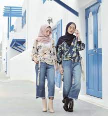 It was junk, sent by an unknown third party who is not using feedblitz to send their emails or manage their rss feeds. Ide Baju Couple Dengan Sahabat Untuk Acara Resmi Dan Hangout Humairoh Com